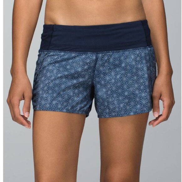 Lululemon Run Times Short 4way Stretch Sashico Star Inkwell Ghost Blue Size 4 - Picture 1 of 7
